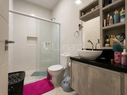 Casa com 3 Dormitórios - Miniatura - Lunardi Imóveis