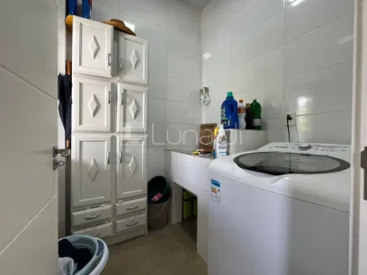 Casa com 3 Dormitórios - Miniatura - Lunardi Imóveis