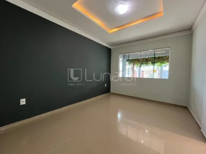 Casa com 4 Dormitórios - Miniatura - Lunardi Imóveis