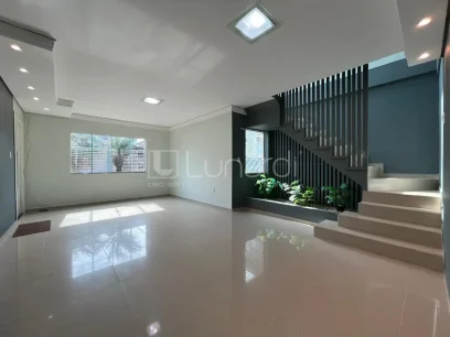 Casa com 4 Dormitórios - Miniatura - Lunardi Imóveis