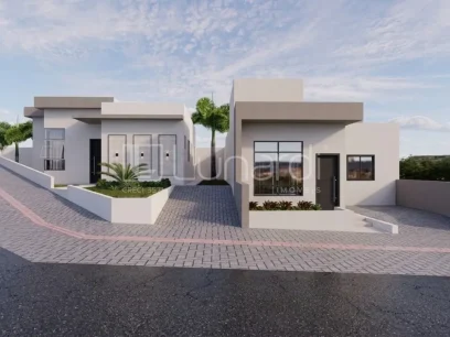 Casa com 3 Dormitórios - Lunardi Imóveis