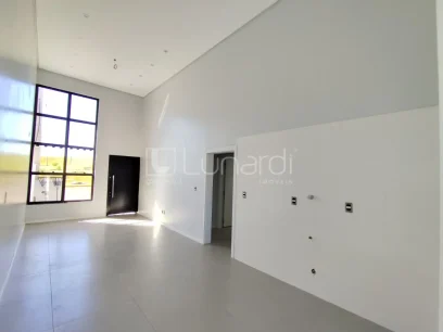Casa com 3 Dormitórios - Miniatura - Lunardi Imóveis