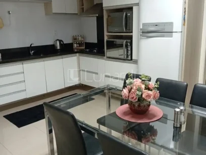 Casa com 2 Dormitórios - Miniatura - Lunardi Imóveis