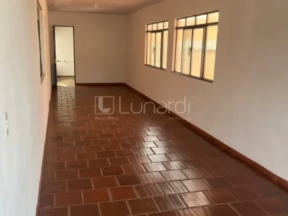 Casa com 3 Dormitórios - Miniatura - Lunardi Imóveis