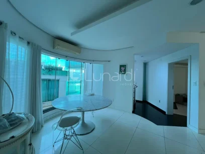 Casa com 3 Suítes - Miniatura - Lunardi Imóveis