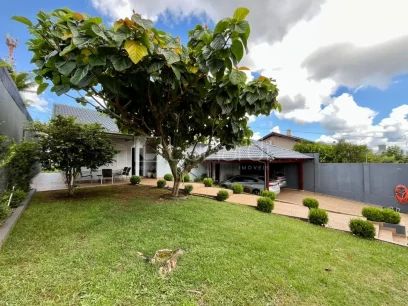Casa com 4 Dormitórios - Miniatura - Lunardi Imóveis