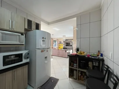 Casa com 3 Dormitórios - Miniatura - Lunardi Imóveis