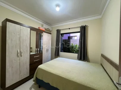 Casa com 3 Dormitórios - Miniatura - Lunardi Imóveis