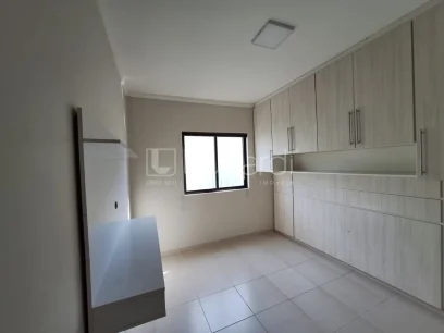 Apartamento com 2 Dormitórios - Miniatura - Lunardi Imóveis