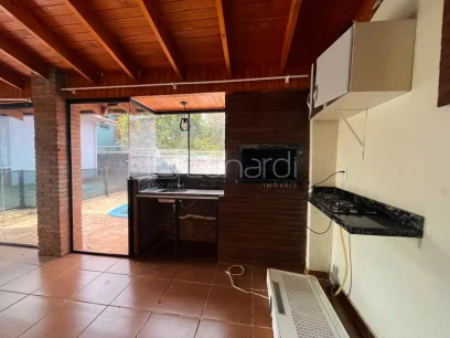 Casa com 3 Dormitórios - Miniatura - Lunardi Imóveis