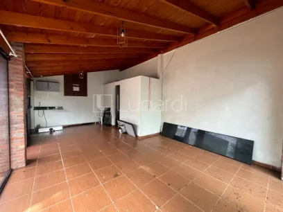 Casa com 3 Dormitórios - Miniatura - Lunardi Imóveis