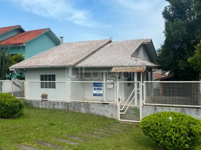 Casa com 3 Dormitórios - Miniatura - Lunardi Imóveis