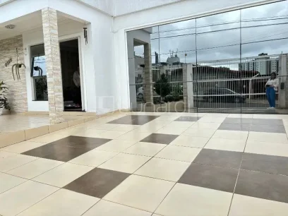 Casa com 3 Dormitórios - Miniatura - Lunardi Imóveis