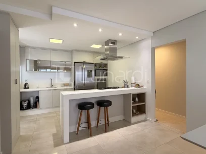 Apartamento com 3 Suítes - Miniatura - Lunardi Imóveis