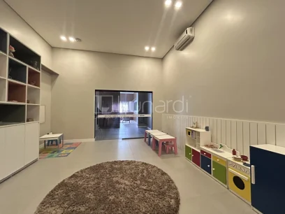 Apartamento com 3 Suítes - Miniatura - Lunardi Imóveis