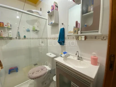 Casa com 2 Dormitórios - Miniatura - Lunardi Imóveis