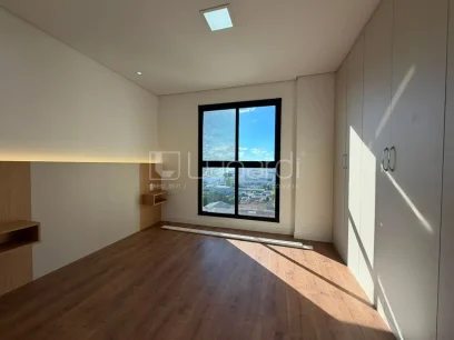 Apartamento com 2 Suítes - Miniatura - Lunardi Imóveis