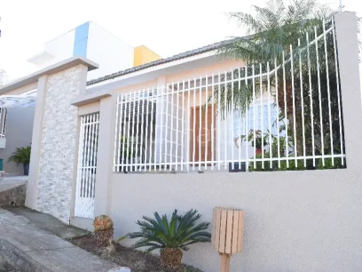 Casa com 2 Dormitórios - Lunardi Imóveis
