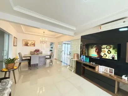 Casa com 3 Dormitórios - Miniatura - Lunardi Imóveis