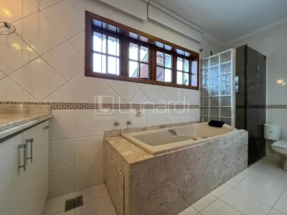 Casa com 4 Dormitórios - Miniatura - Lunardi Imóveis