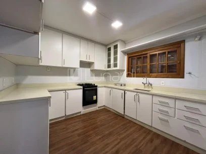Casa com 4 Dormitórios - Miniatura - Lunardi Imóveis