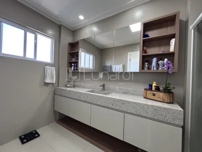 Apartamento com 3 Suítes - Miniatura - Lunardi Imóveis