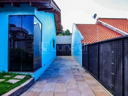 Casa com 3 Dormitórios - Miniatura - Lunardi Imóveis