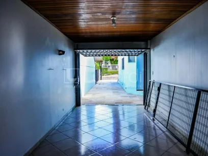Casa com 3 Dormitórios - Miniatura - Lunardi Imóveis