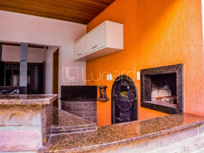 Casa com 3 Dormitórios - Miniatura - Lunardi Imóveis