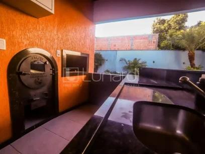Casa com 3 Dormitórios - Miniatura - Lunardi Imóveis