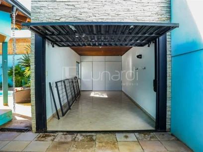 Casa com 3 Dormitórios - Miniatura - Lunardi Imóveis