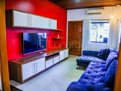 Casa com 3 Dormitórios - Miniatura - Lunardi Imóveis