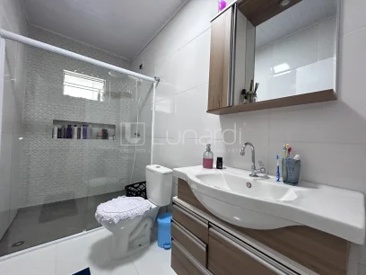 Casa com 3 Dormitórios - Miniatura - Lunardi Imóveis