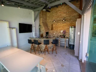 Casa com 3 Dormitórios - Miniatura - Lunardi Imóveis
