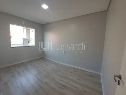 Sobrado com 3 Dormitórios - Miniatura - Lunardi Imóveis