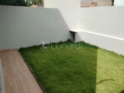 Sobrado com 3 Dormitórios - Miniatura - Lunardi Imóveis