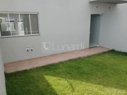 Sobrado com 3 Dormitórios - Miniatura - Lunardi Imóveis