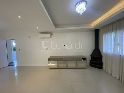 Casa com 3 Dormitórios - Miniatura - Lunardi Imóveis