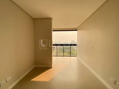 Apartamento com 2 Dormitórios - Lunardi Imóveis