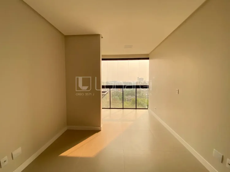 Apartamento com 2 Dormitórios - Lunardi Imóveis