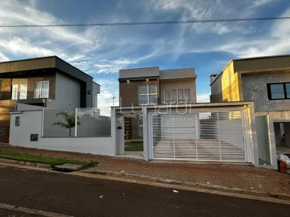 Casa com 2 Dormitórios - Miniatura - Lunardi Imóveis