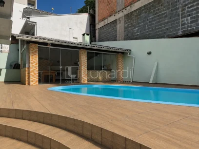 Casa com 3 Dormitórios - Miniatura - Lunardi Imóveis