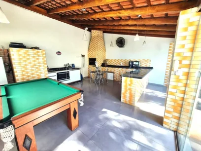 Casa com 3 Dormitórios - Miniatura - Lunardi Imóveis