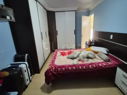 Casa com 3 Dormitórios - Miniatura - Lunardi Imóveis