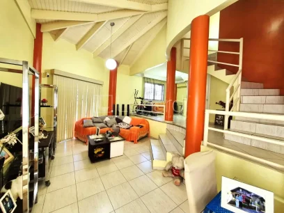 Casa com 3 Dormitórios - Miniatura - Lunardi Imóveis
