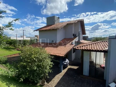 Casa com 2 Suítes - Miniatura - Lunardi Imóveis