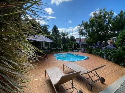 Casa com 2 Suítes - Miniatura - Lunardi Imóveis