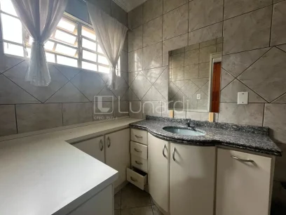 Casa com 3 Dormitórios - Miniatura - Lunardi Imóveis