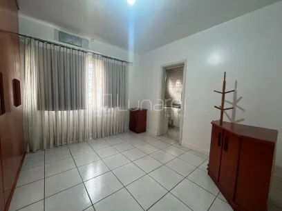 Casa com 3 Dormitórios - Miniatura - Lunardi Imóveis