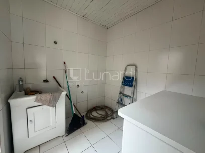 Casa com 3 Dormitórios - Miniatura - Lunardi Imóveis